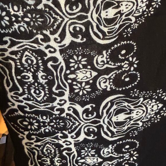 Shawl Poncho Wrap Kimono Black Geometric Aztec OSFM LOVESTITCH Boho Aztec Artsy - Picture 10 of 10